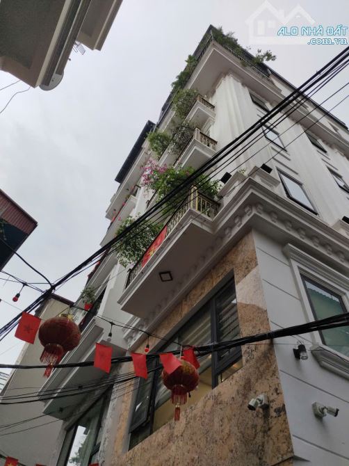 Lô góc Chùa Bộc,Ô tô gần nhà, Gần phố,Trung tâm Đống Đa,An Ninh tốt,40m2,11 tỷ - 2