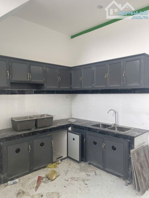 1 Trệt 1 Lầu Ngay Trục Đường Chính  Cầu Bạch Đằng - 2