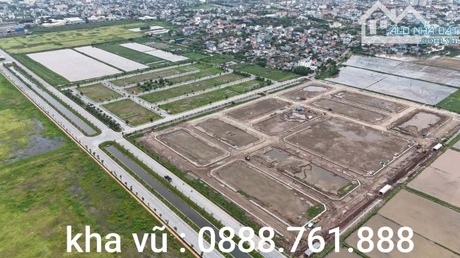 Bán Lô biệt thự 300m2 mặt đường 68m trung tâm thị trấn Tiền hải giá chỉ 5.x tỷ/ lô - 2