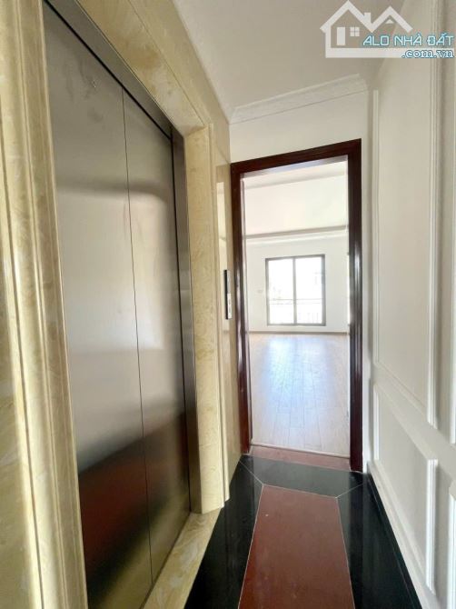 Bán nhà phân lô Vĩnh Quỳnh - 60m2 x 6 tầng thang máy - Ô tô vào nhà - 2
