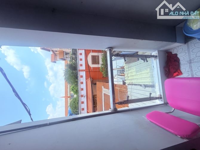 🌹B.án nh.à Mặt Tiền Nối Dài Tân Thành Q11  53m2 - 4 Tầng  ✅Diện tích: 4x13 ✅Vị trí: Nằm g - 2