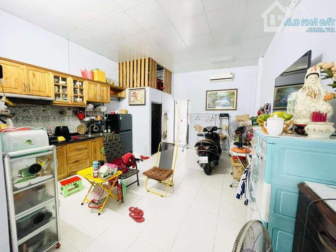 Bán nhà đẹp 4.5m x 11m vào ở ngay.Huỳnh Tấn Phát,Quận 7.Giá 3.3 tỷ. - 2
