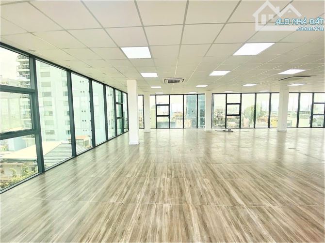 Tòa Nhà Hầm 10 Tầng Quận 1 DT: 15x34,5m2 Công nhận 659m2 giá chỉ 333 triệu/ m2 - 2