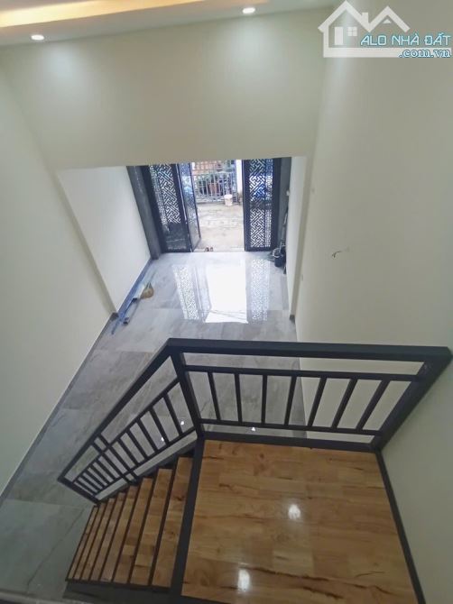 BÁN NHÀ HẺM XE HƠI 5m – 60m2 (4x15) – 2 TẦNG – HOÀNG HỮU NAM, GẦN GA METRO SUỐI TIÊN - 2