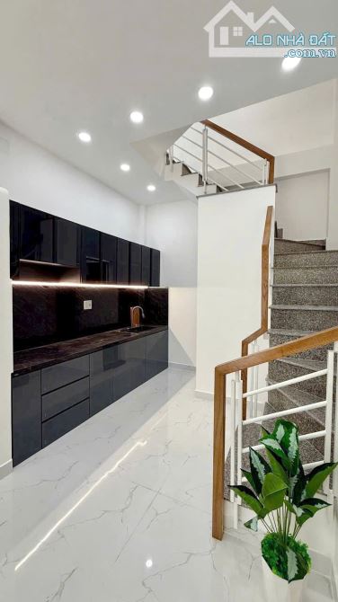 Nhà mới 4 tầng Võ Trứ P9Q8. Giá 4,99 tỷ TL - 2