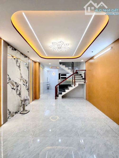 BÌNH TÂN NGAY CHỢ GÒ XOÀI - 2 TẦNG MỚI ĐẸP LUNG LINH - 40M2 CHỈ HƠN 4 TỶ TL - 2