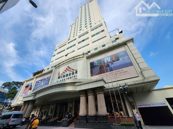 80 tỷ! Bán MT Đ. Sư Vạn Hạnh, Q.5 – 8.4x24m – 5 Lầu. - 2