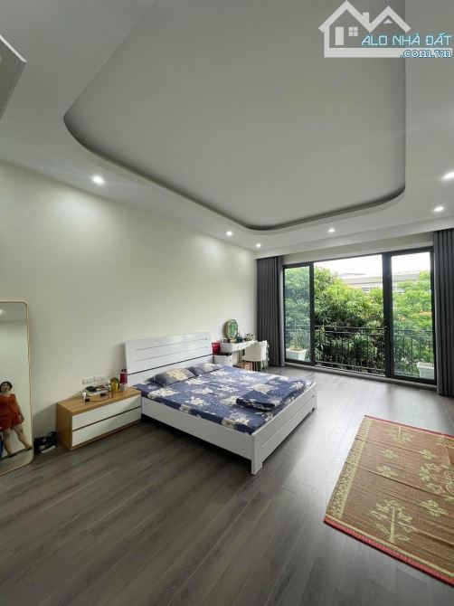 PHỐ ĐỘI CẤN, 46M2 x 6T THANG MÁY, 10M RA PHỐ, NGÕ ĐẸP, Ô TÔ ĐỖ 24/24, 5 NGỦ - 2