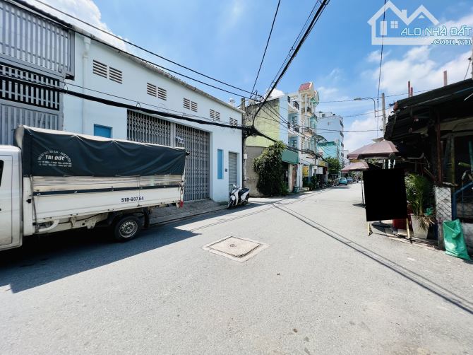 Bán Đất Sát Mặt Tiền Lê Đình Cẩn Gần Khu Tên Lửa 4x17m Giá Tốt 4,5 Tỷ SHR Tặng Dãy Trọ - 2