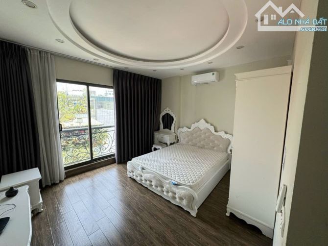 27 Tỷ - bán Building 8 tầng - Mặt Phố Giáp Bát - Kinh doanh sầm uất - 2