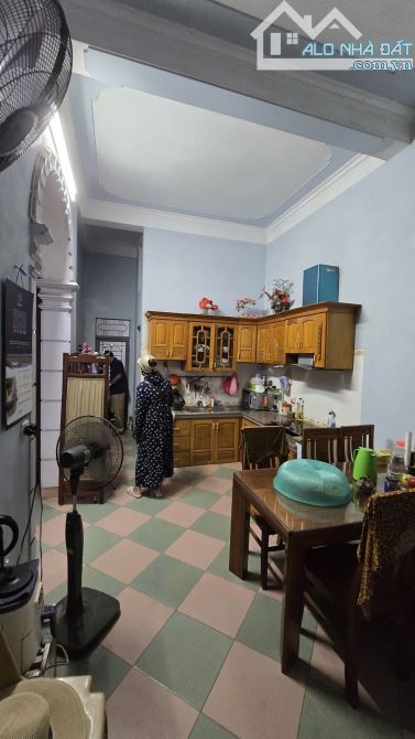 BÁN NHÀ LÊ HỒNG PHONG, 110M2, GẦN HỒ VỊ XUYÊN , 3 TỶ 250 TR - 2