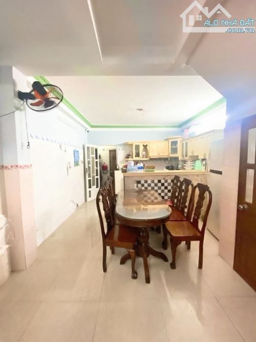 NHÀ QUẬN 8,GIÁP QUẬN 6,AN DƯƠNG VƯƠNG,5 TẦNG,66M2(4×16),7PN ĐƯỜNG XE TẢI 12M,CHỈ 8.3 TỶ - 2