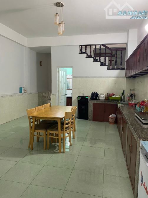 Chính chủ bán căn nhà 1 trệt 1 lầu  155m2 full thổ cư gần Nguyễn Ái Quốc, Tân Hiệp - 2