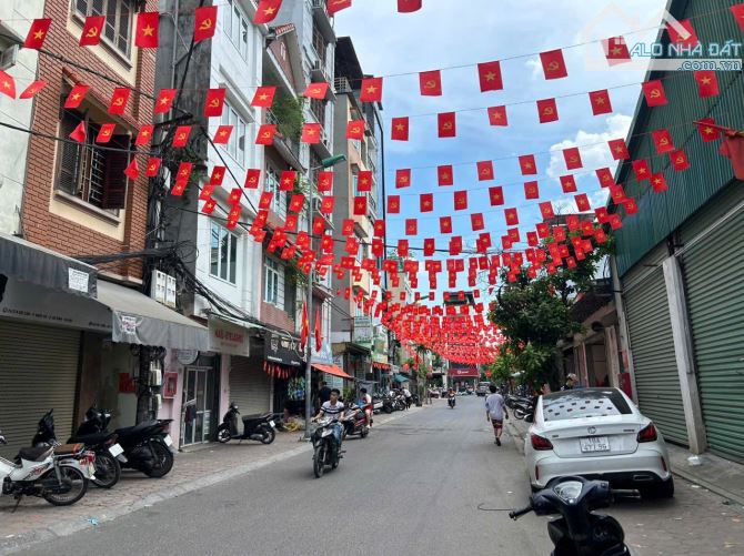 CHÍNH CHỦ CẦN BÁN TÒA NHÀ ĐỘI CẤN BA ĐÌNH 90m2, 10 TẦNG MẶT TIỀN  7,7m GIÁ 62.5 TỶ - 2