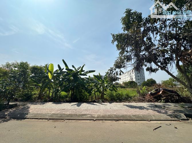 Bán đất nền đường xe hơi Liên Phường, Phú Hữu Q9, 135m2, 6x22.5m, giá 65tr/m2, 8,7 tỷ - 2