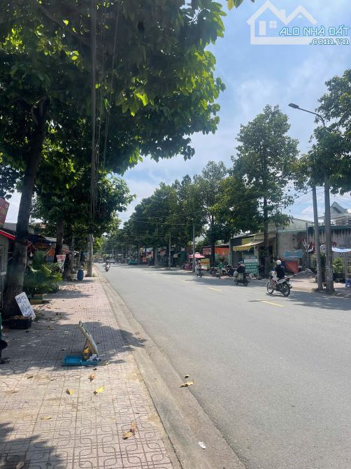 Bán nhà mặt tiền đường Phạm Văn Diêu 200m2 (P. Tân Hạnh) chỉ 7 tỉ - 2