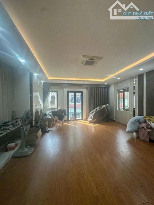BÁN NHÀ LÔ GÓC 66M² 7 TẦNG THANG MÁY LẠC LONG QUÂN Ô TÔ ĐỖ CỬA 2 MẶT THOÁNG 36 TỶ - 2