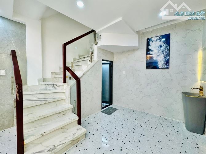 Bán nhà Đ. Lê Lai, Gò Vấp - gần trường ĐH Công nghiệp. Giá: 2 Tỷ 590tr / 46m2. Hẻm thông - 2
