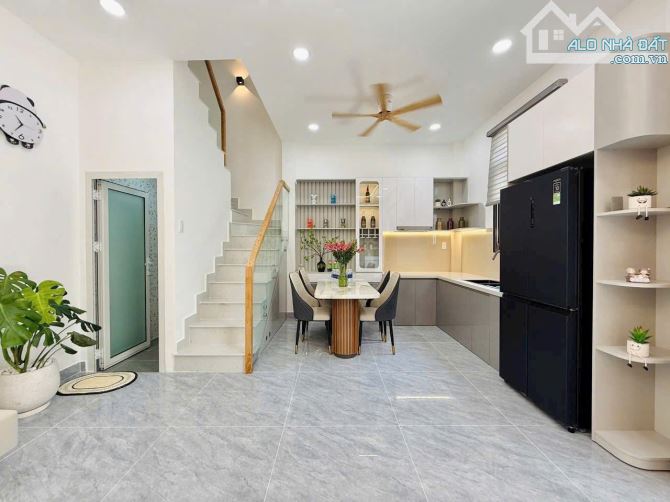 Bán căn nhà cho thuê 12tr/ tháng ngay Nguyễn Văn Khối, Gò Vấp. Giá: 2 tỷ 430tr/ 76m2,riêng - 2