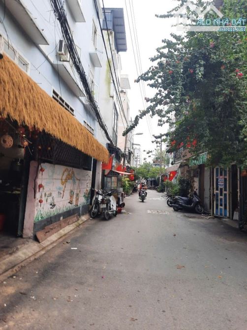 BÁN  NHÀ GẦN CHỢ BÀ CHIỂU, BÙI ĐÌNH TÚY P12, BÌNH THẠNH, 50M2, NGANG 6.1m., CHỈ 5.5 TỶ - 2
