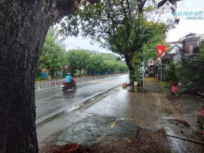 Cho thuê nguyên căn nhà mặt tiền đường Huỳnh Văn Nghệ ngang 10 x 20 giá 7 triệu/tháng - 2