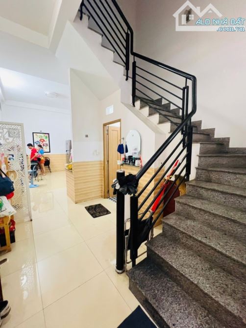Tân Phú, Lý Thánh Tông - 51m2 (4x13) - 3 Tầng BTCT - Giáp Q11,Q6 - Chỉ 4,9T (TL) - 2