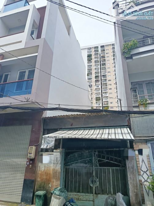 NHÀ NÁT TIỆN XÂY MỚI LŨY BÁN BÍCH DT 4x14 CN 56M2 ĐƯỜNG NHỰA 8M THÔNG GÍA 6.3 Tỷ TL - 2