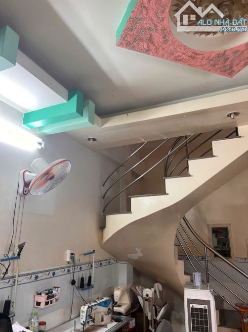 Bán nhà Âu Dương Lân Phường Chánh Hưng. Khu ẩm thực đầy đủ tiện ích 5.2 Tỷ - 2