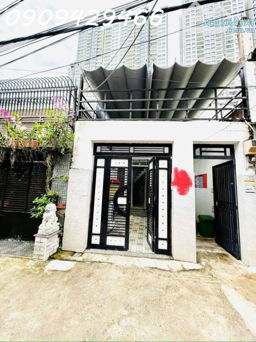 NHÀ PHỐ HIẾM - CẠNH PHÚ MỸ HƯNG Q7- 2 MẶT TIỀN HẺM 5M- SỔ HỒNG RIÊNG VUÔNG VỨC- 4 PHÒNG - 2