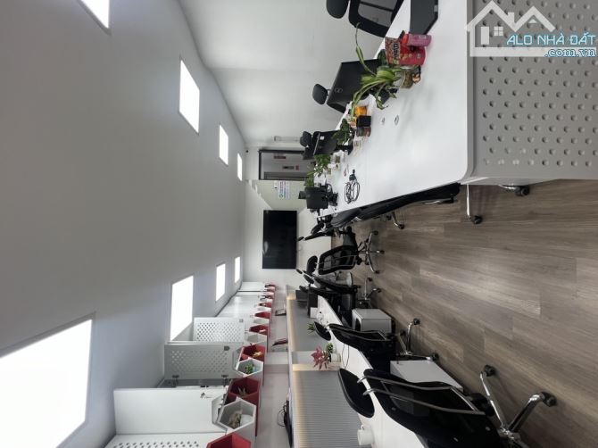 Bán nhà phố miếu đầm mễ trì thượng vỉa hè rộng - 2