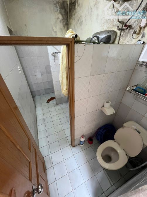 🏡 BÁN NHÀ 2 TẦNG – 70m² – 2 MẶT NGÕ – ĐỘI CẤN 🏡 - 2