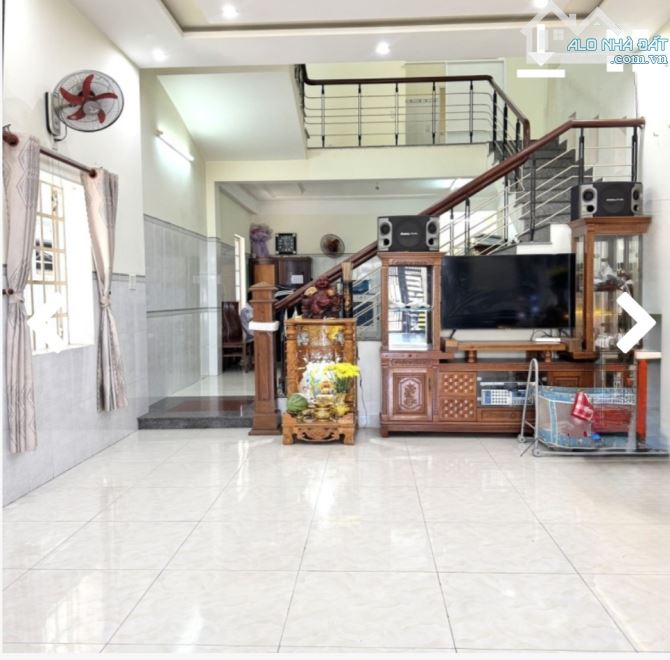 MẶT TIỀN NGAY PHỐ ĐI BỘ AN DƯƠNG VƯƠNG TƯƠNG LAI - NHÀ 2 TẦNG  - DT 102M² - 10 Tỷ 3 - 2