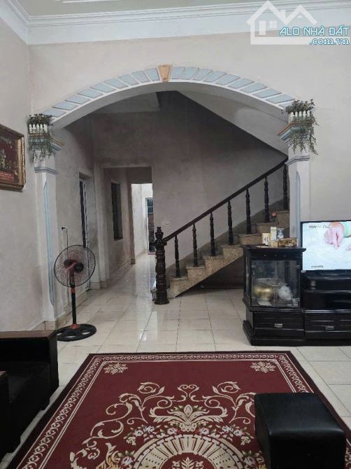 VỈA HÈ NGON, 123m – 7m tiền – Chỉ 15 tỷ, ô tô tải tránh, DÒNG TIỀN SINH LỜI CAO - 2