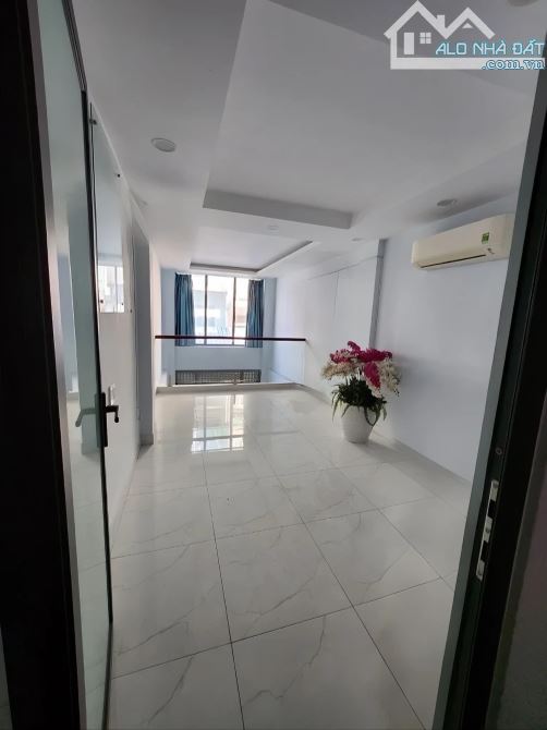 🔥 BÁN NHÀ 5 TẦNG, KHU CHỢ BÀN CỜ, MẶT TIỀN 10M, KINH DOANH TỐT, CHỈ 9.5 TỶ 🔥 - 2