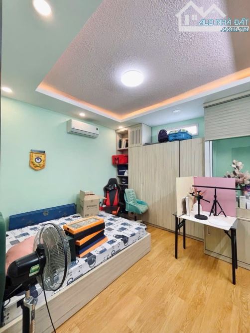 NGUYỄN VĂN ĐẬU - BÌNH THẠNH, 46M2, 4.2 Dài 11, 5 TẦNG BTCT , HẺM XE TẢI, GIÁ 9T5 - 2