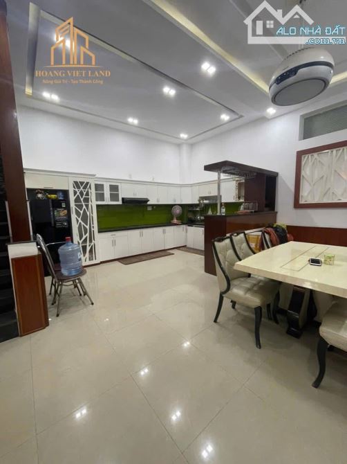 NHÀ 1 TRỆT 2 LẦU XÂY DỰNG KIÊN CỐ ĐƯỜNG CAO THẮNG - KHU METRO.DT 6x20m - TC 100% - TÂY BẮC - 2
