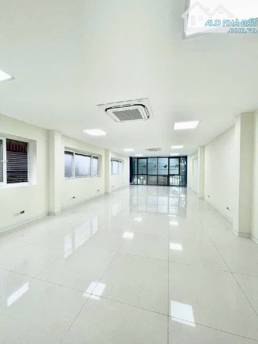 Bán Toà nhà 8 tầng 200m2 Mặt Phố Lê Trọng Tấn - 2