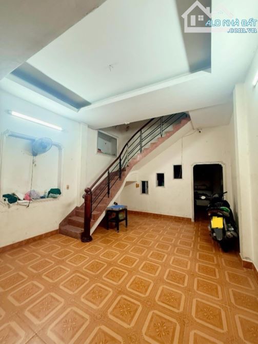 Âu Cơ 60m² ngang 4m nở hậu, HXT, xe ngủ trong nhà – Phường 9, TB – 7.4 Tỷ - 2