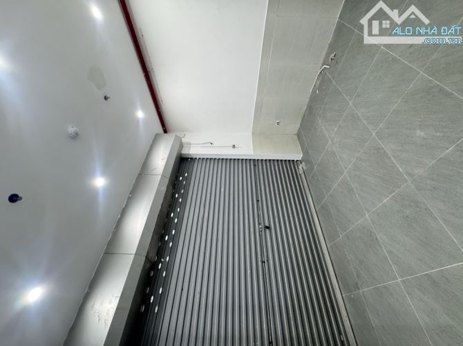🔥 Bán CCMN 7 tầng Triều Khúc – Dòng tiền khủng 100 triệu/tháng 🔥 - 2