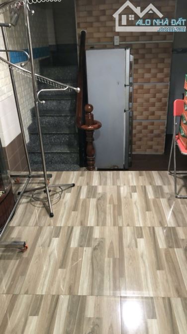 Nhỉnh 2 tỷ nhà 3 tầng Quận Gò Vấp đường Quang Trung sổ hồng riêng không quy hoạch - 3