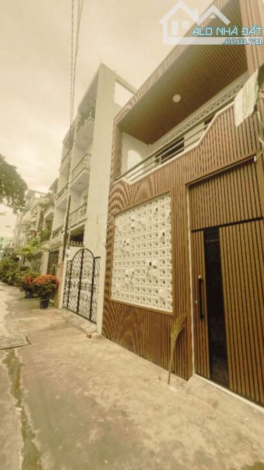 🏠 BÁN NHÀ DƯƠNG BÁ TRẠC, Q.8 - HẺM XE HƠI, NỞ HẬU - 8.X TỶ. - 3