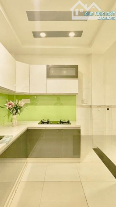 🏠 BÁN NHÀ LÝ CHÍNH THẮNG, P.VÕ THỊ SÁU, Q.3 - DÒNG TIỀN TỐT, 8PN - 7.X TỶ. - 3