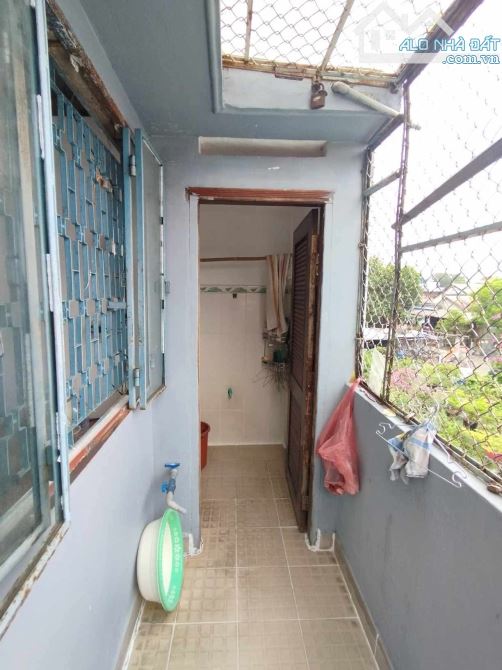 🏦HÓC MÔN TÂN XUÂN ẤP MỸ HÒA 3 MỘT SỆT ĐƯỜNG SỐ 5 2 CĂN NHÀ TRỆT LẦU NGANG 8x 15=115 m2 GI - 3