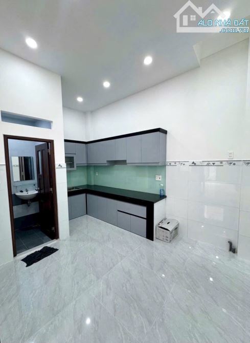 BÁN NHÀ HẺM 6M VƯỜN LÀI,2 TẦNG, 50M2, GIÁ 5,8 TỶ - 3