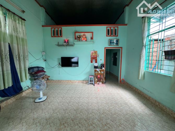 🏡 Bán Nhà Phường Hòa Bình (cũ) – Gần Sân Banh & Chợ Biên Hòa  	•	📐 Diện tích: 5,6 x 12m - 3