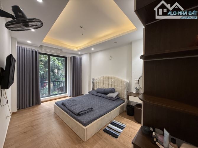Giá giảm sâu, bán nhà phố Vip Thanh Xuân, siêu rộng, nhà đẹp, gần ô tô, 60m2x4t,chỉ 11 tỉ - 3