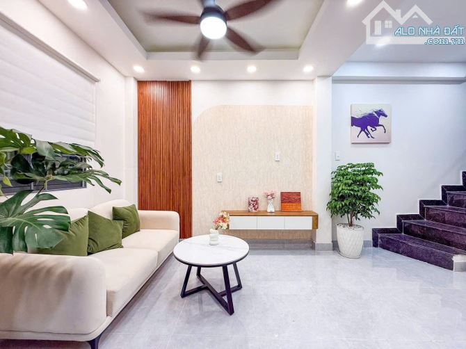 Kẹt Tiền Cần Bán Gấp Nhà NVC 1ty4 45m2, 1T 2L, Shr - 3