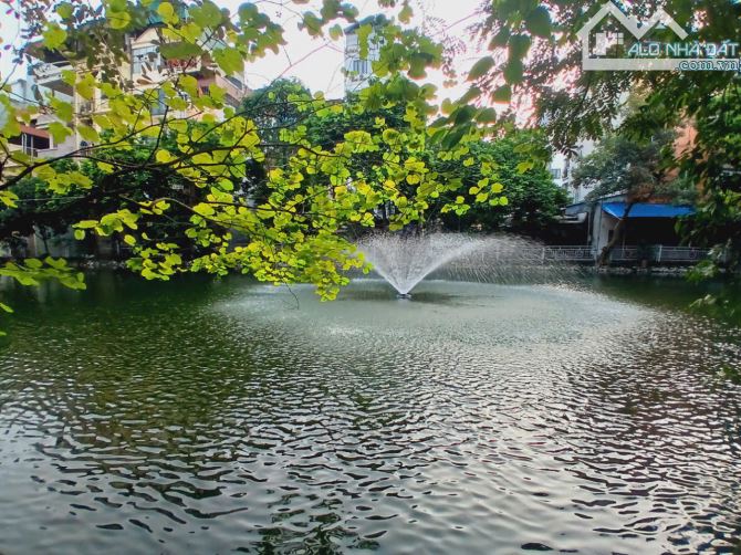 🍀BIỆT THỰ SOI BÓNG HỒ -THANH XUÂN RỰC RỠ, LÔ GÓC -GARA Ô TÔ🔥BÁN GẤP 𝟮𝟮𝟵𝘁𝗿/𝗺𝟮 - 3