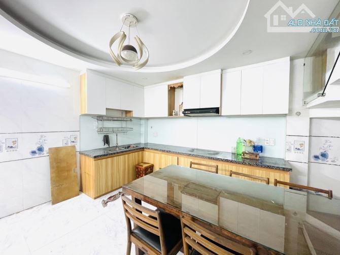 💥PHAN HUY ÍCH NGUYỄN DUY CUNG - HẺM XE HƠI - 5 TẦNG BTCT - DT 5M x 15M- NHÀ MỚI TẶNG FULL - 3
