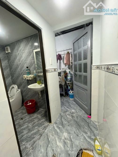 Nhà mới rất đẹp 1 lầu đường ô tô liên xã thị trấn tân hiệp gần chợ hóc môn - 3